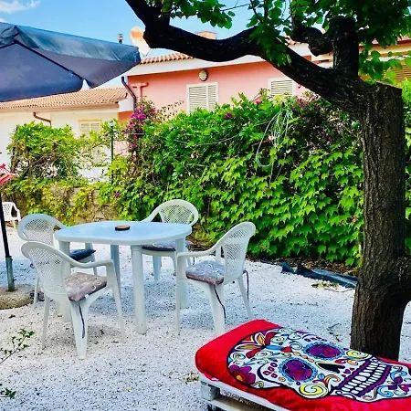 Sotgiu Nyaraló Posada